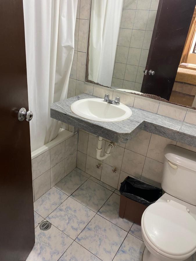 Hotel Rizzo Guayaquil Luaran gambar